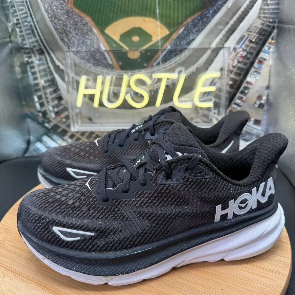 Hoka One One Clifton 9 “Black/White” Women’s Size 8B